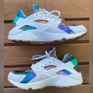 Size 10 - Nike Air Huarache Run Print Alternate Galaxy 2018